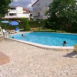 Lejlighed In With Sea View, Balcony, Air Conditioning, Wlan 819-6 Poreč